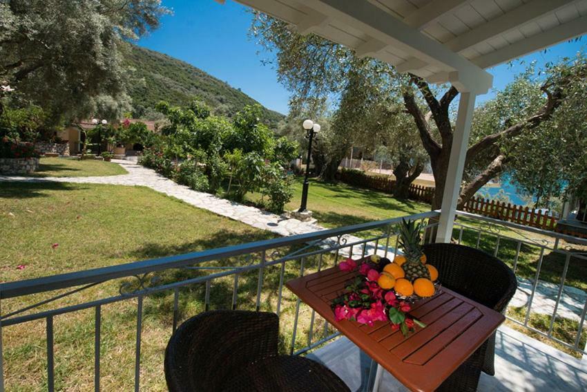 Ilios Hotel & Villas Geni  Exterior photo